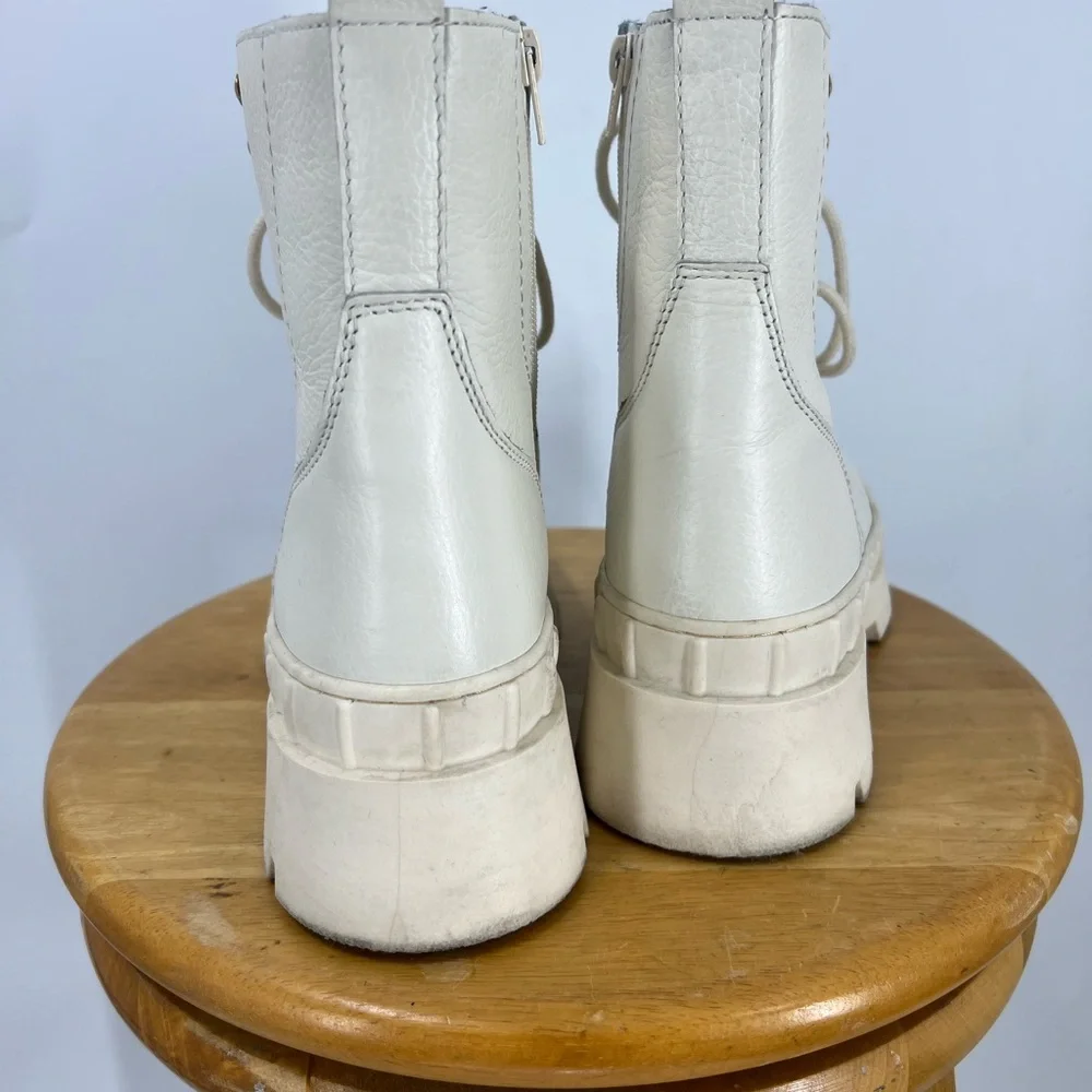 Vince Camuto  leather lug sole platform, cream winter white booties size…10/40
